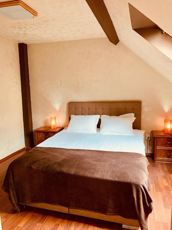 Eroilor Apartament