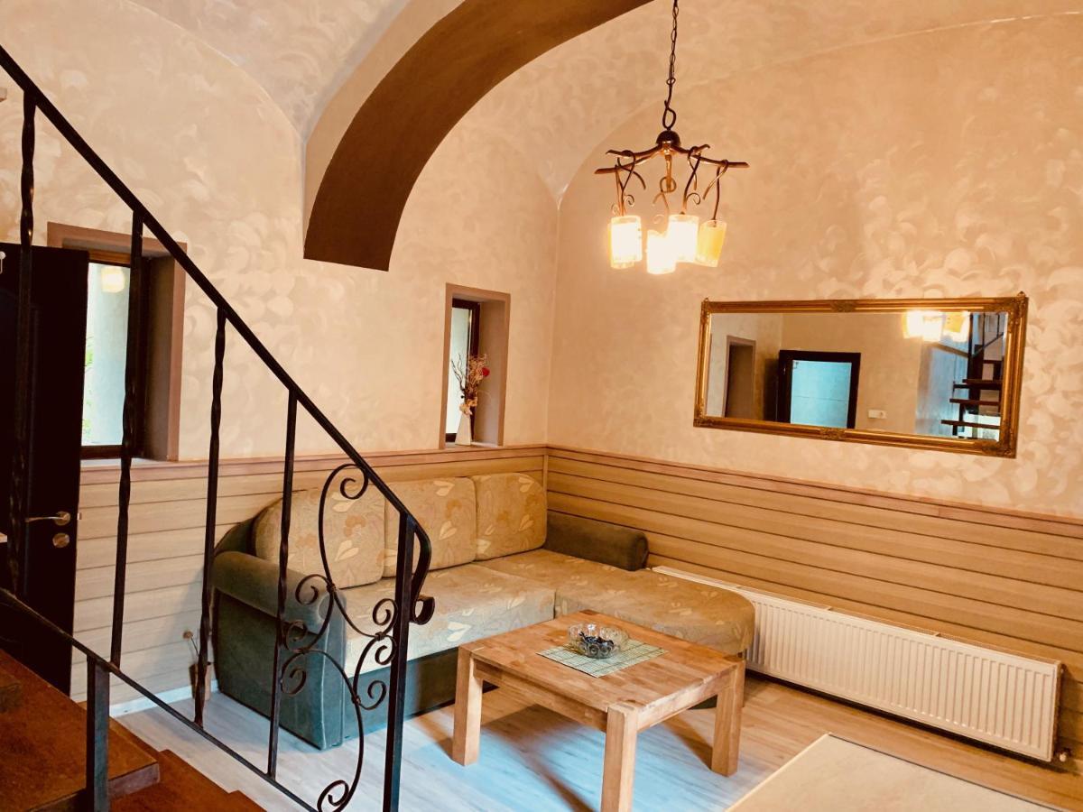 Eroilor Apartament