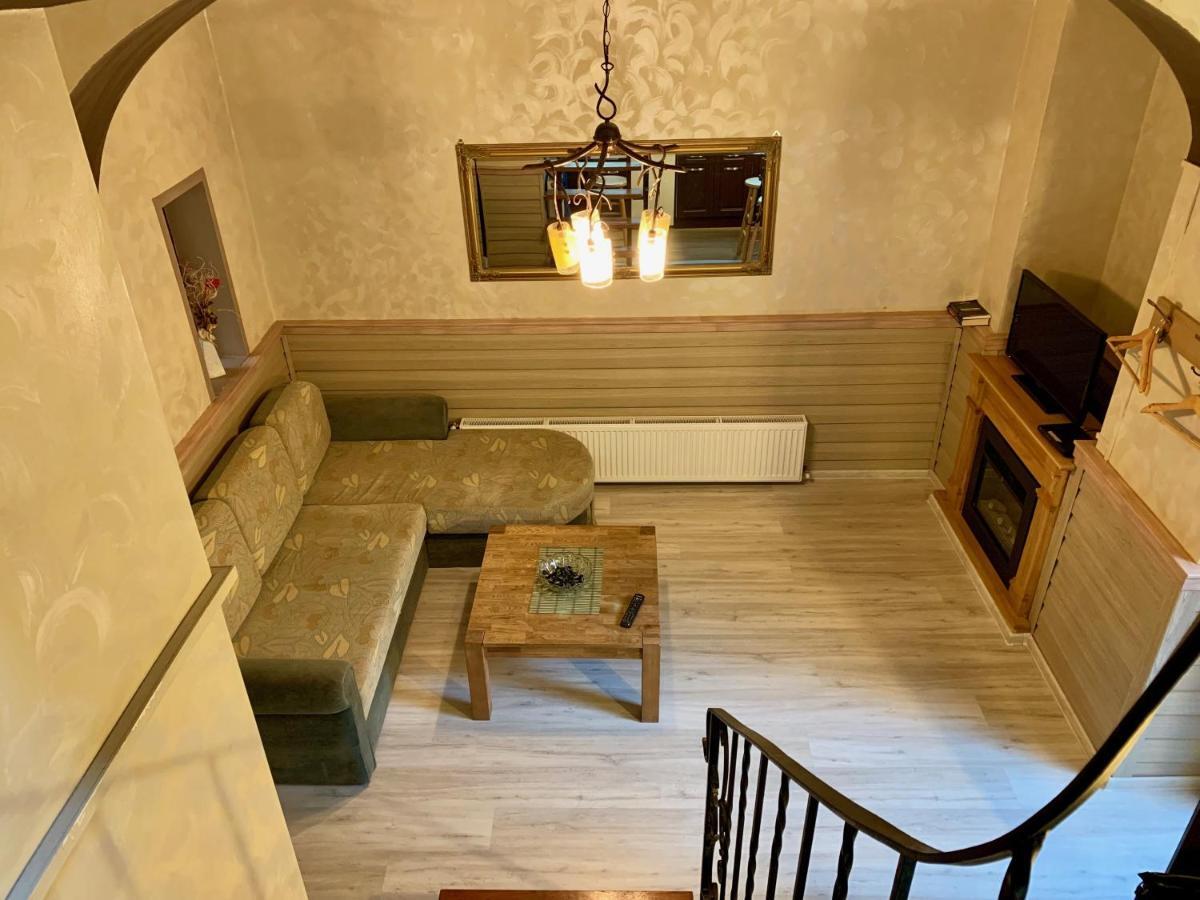 Apartment Eroilor
